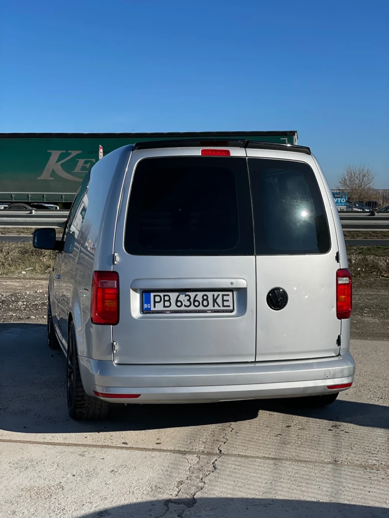 VW Caddy, снимка 6 - Автомобили и джипове - 48523775