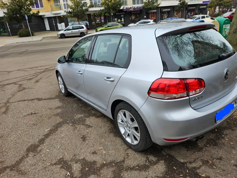 VW Golf, снимка 6 - Автомобили и джипове - 49317798