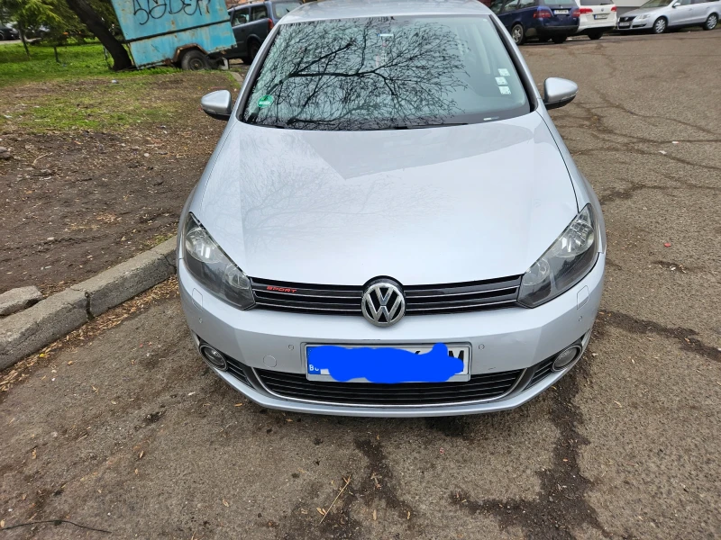 VW Golf, снимка 1 - Автомобили и джипове - 49317798