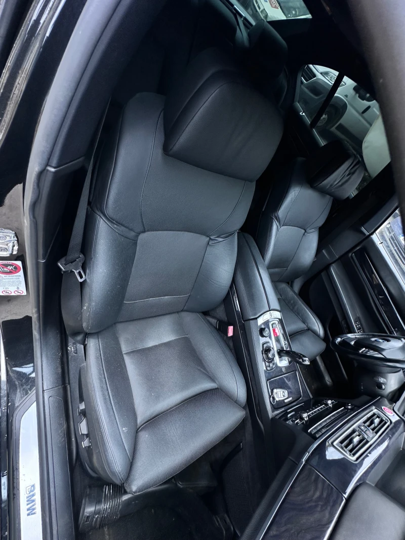 BMW 750 Н63б44, снимка 10 - Автомобили и джипове - 50525134