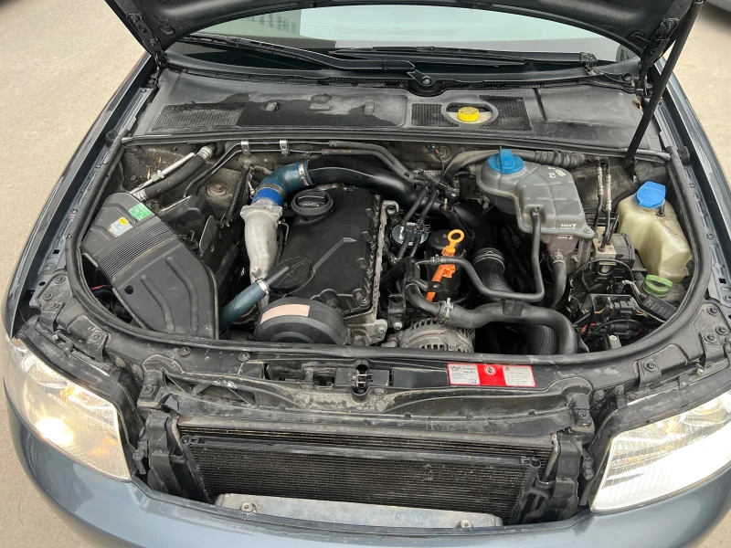 Audi A4 1.9 TDI 131+ + Напълно обслужена, снимка 8 - Автомобили и джипове - 52583990