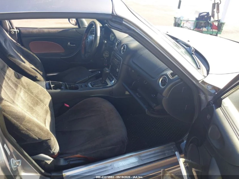 Mazda Mx-5 1.8L I-4 DOHC, VVT, 142HP Rear Wheel Drive, снимка 5 - Автомобили и джипове - 53100838