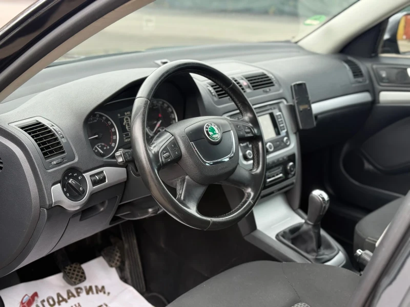Skoda Octavia 2.0 tdi, снимка 5 - Автомобили и джипове - 53139018