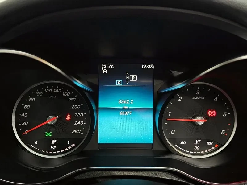 Mercedes-Benz C 220 - САМО 30% АВАНС, снимка 8 - Автомобили и джипове - 55570266
