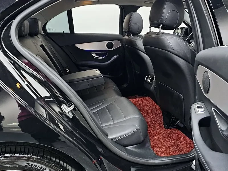 Mercedes-Benz C 220 - САМО 30% АВАНС, снимка 11 - Автомобили и джипове - 55570266