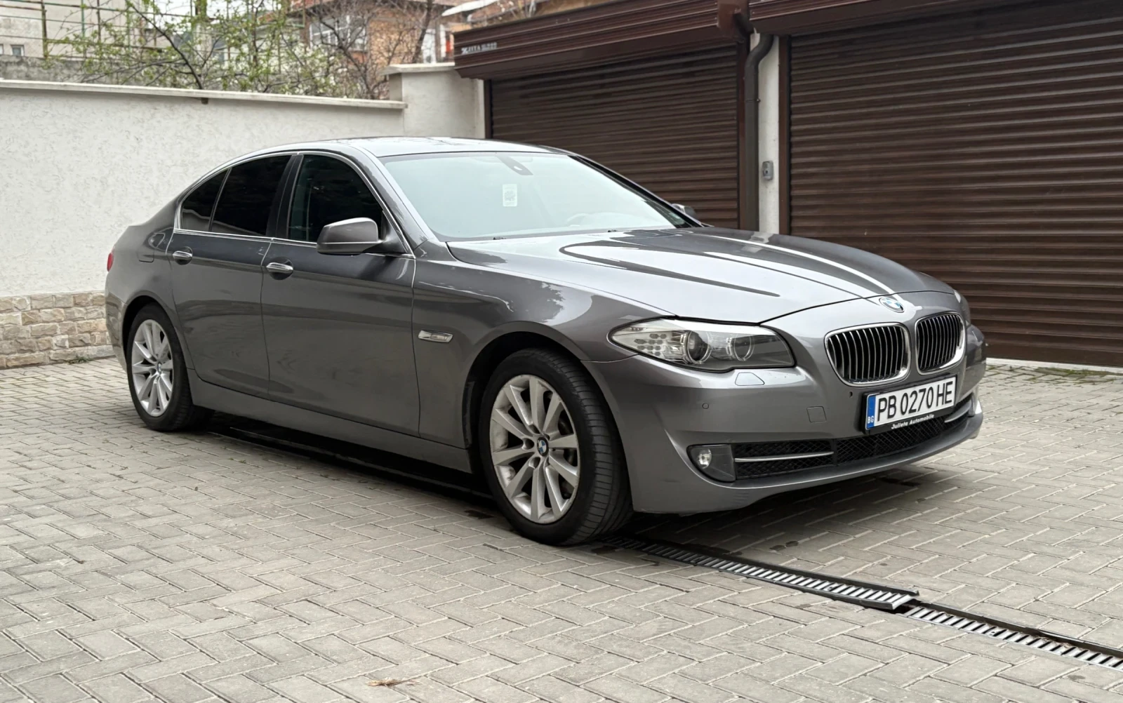BMW 530 3.0D/245hp/ОБСЛУЖЕН/СМЕНЕНИ ВЕРИГИ/нов внос - изображение 3