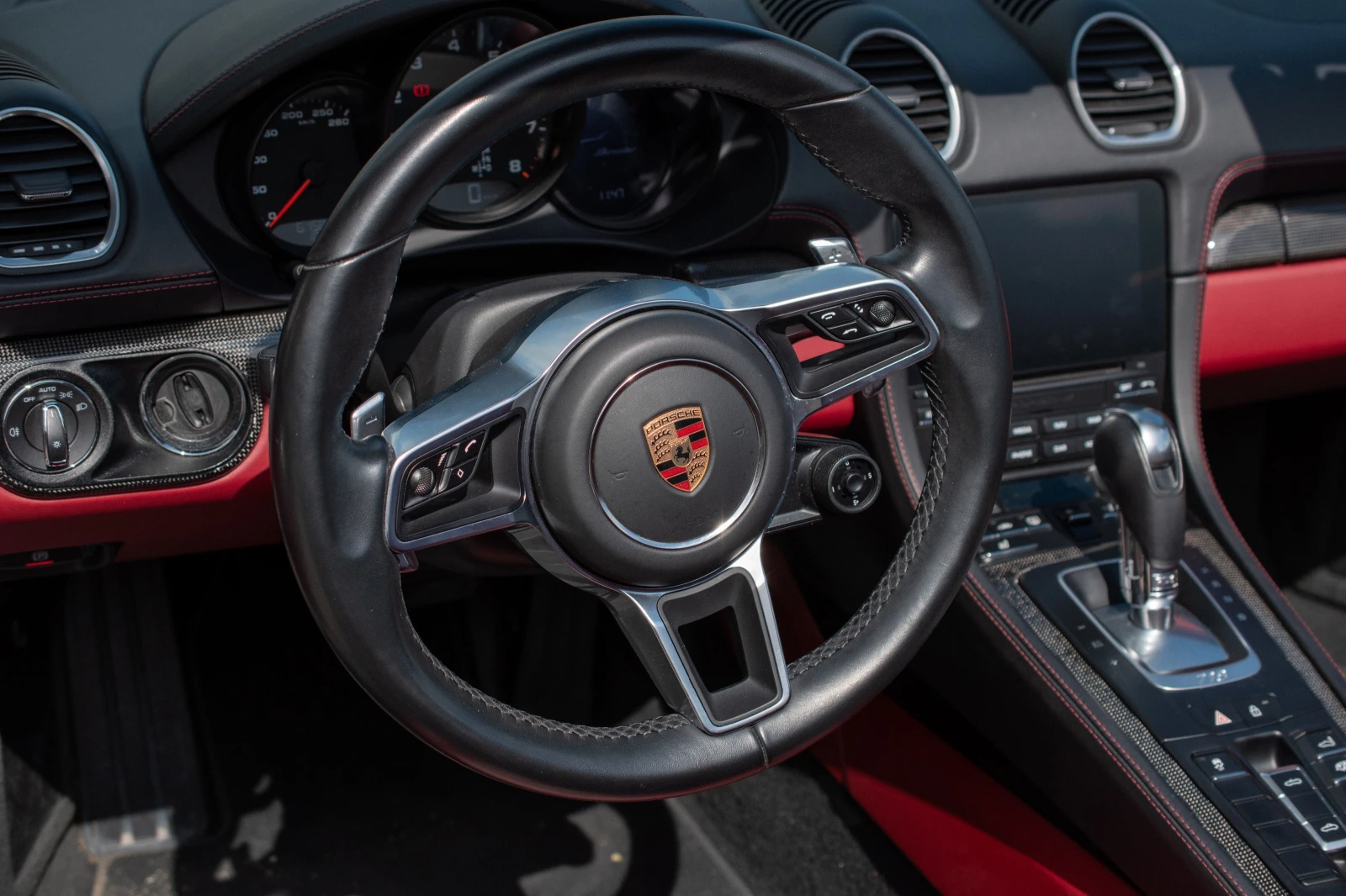 Porsche Boxster 718 - изображение 9
