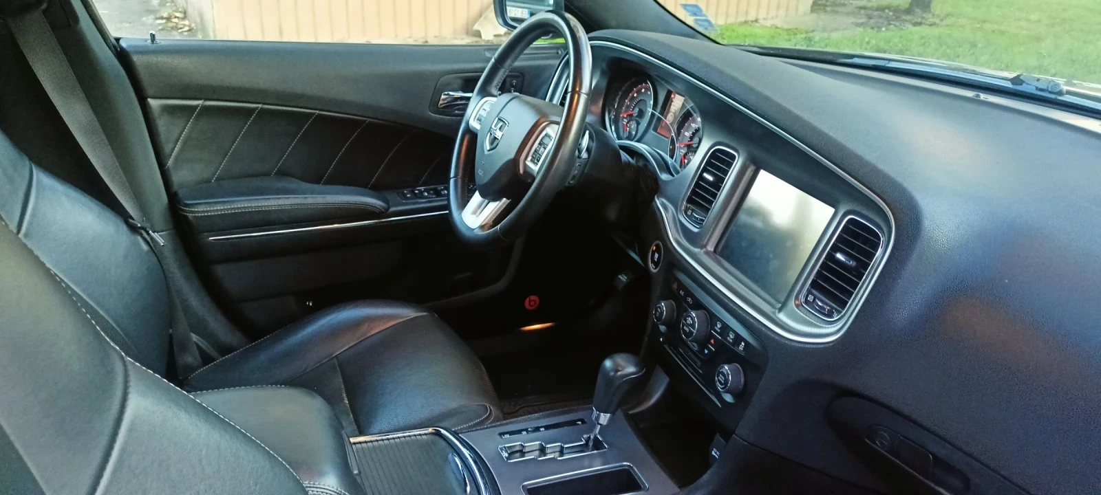 Dodge Charger RT 5.7HEMI AWD - изображение 9