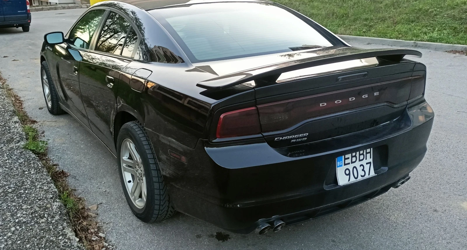 Dodge Charger RT 5.7HEMI AWD - изображение 5