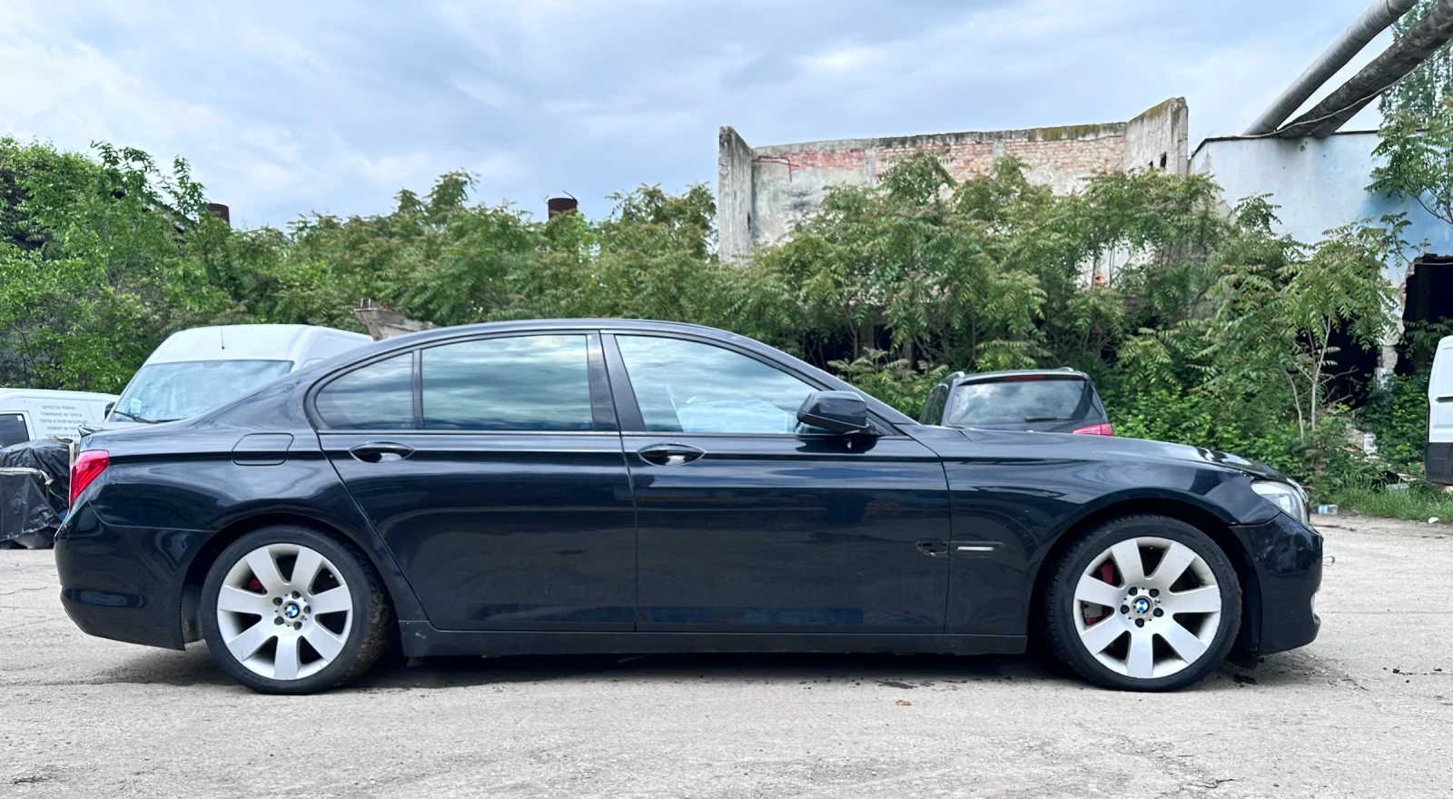 BMW 750 Н63б44 - изображение 2