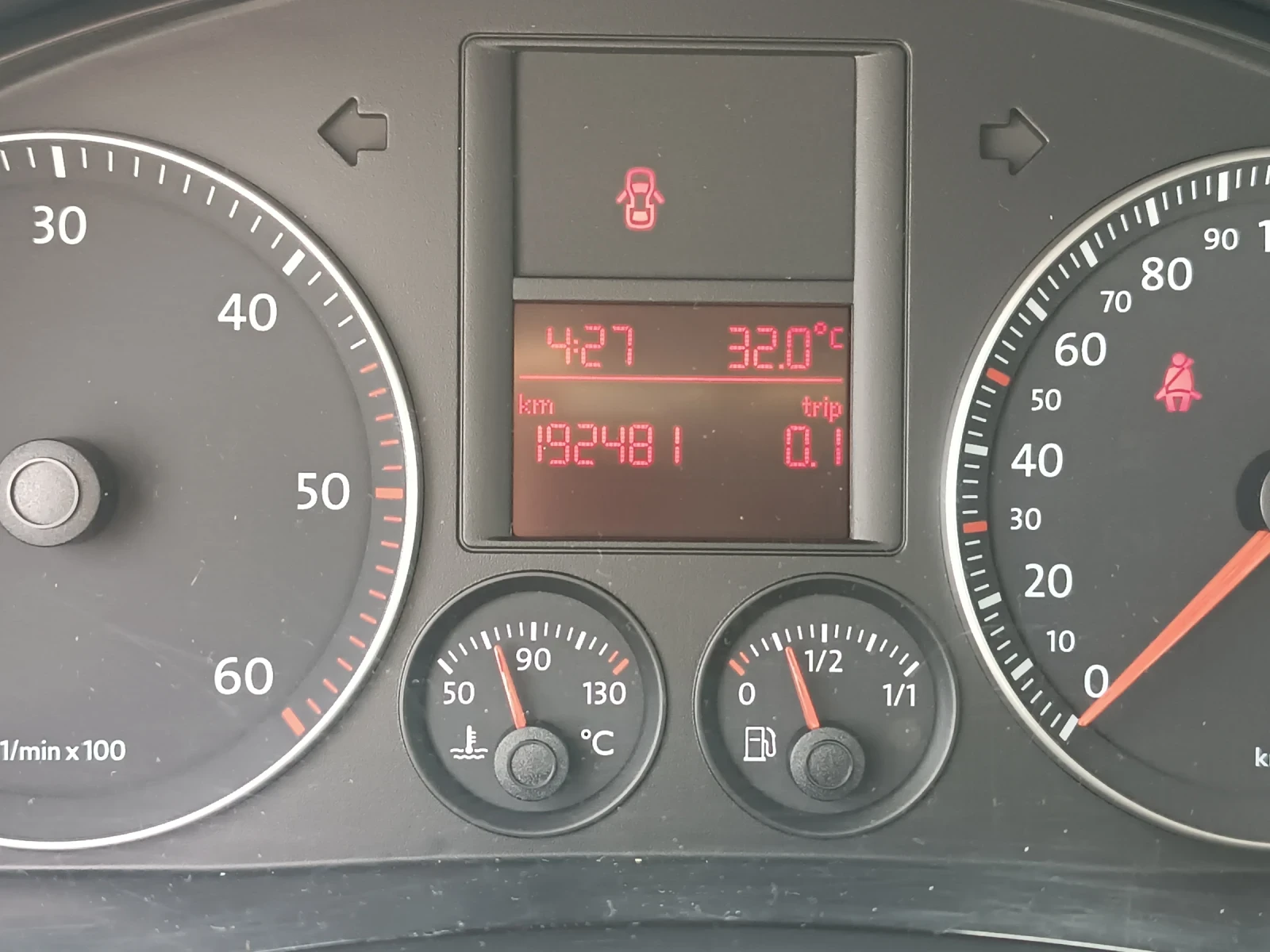 VW Golf 1, 9 TDi, ЛИЗИНГ - изображение 9