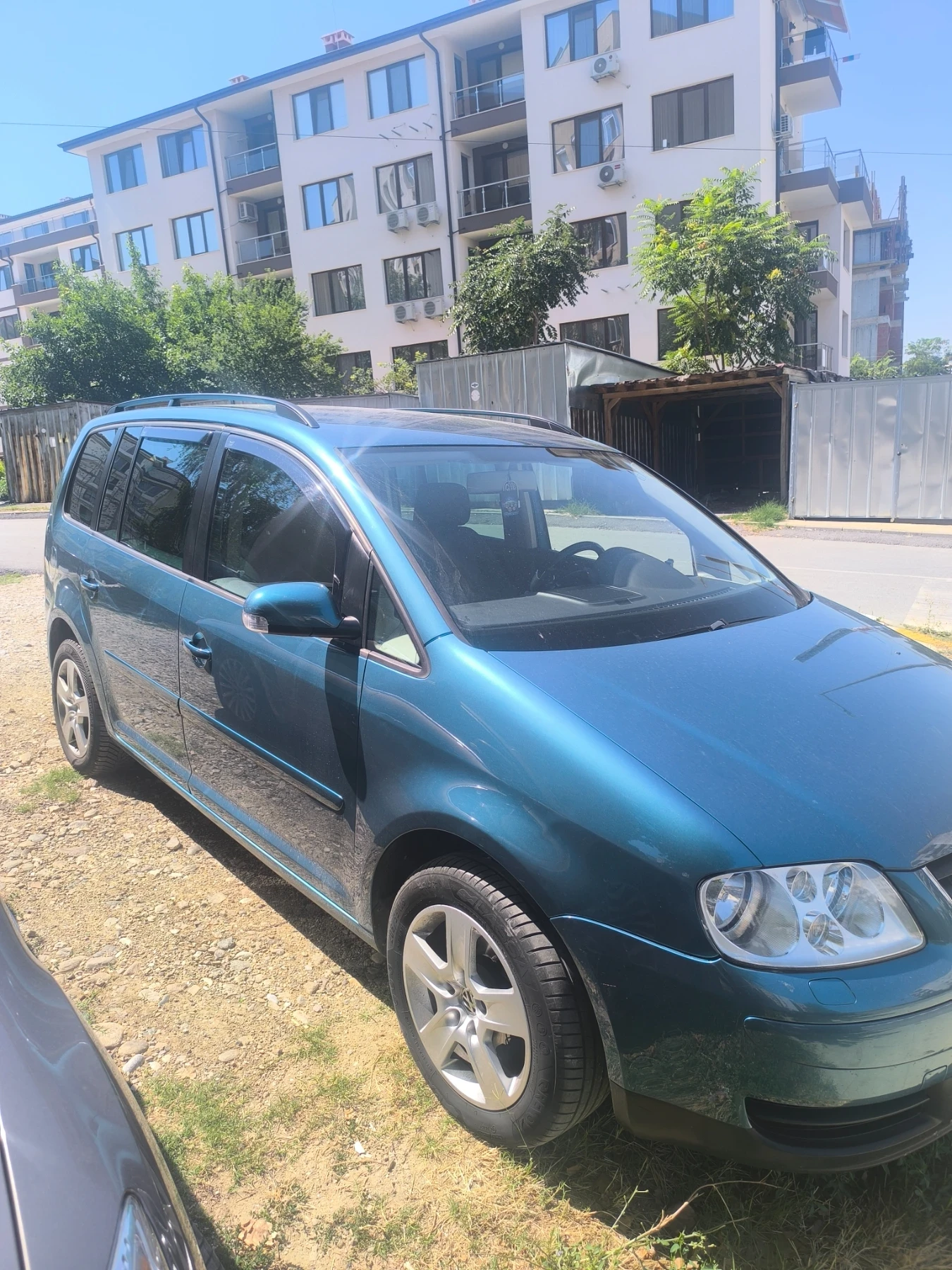 VW Touran  - изображение 4
