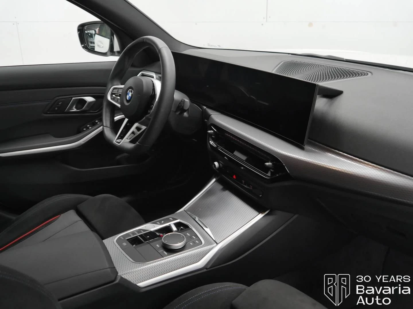 BMW 318 i Touring M Sport Paket Steptronic - изображение 7