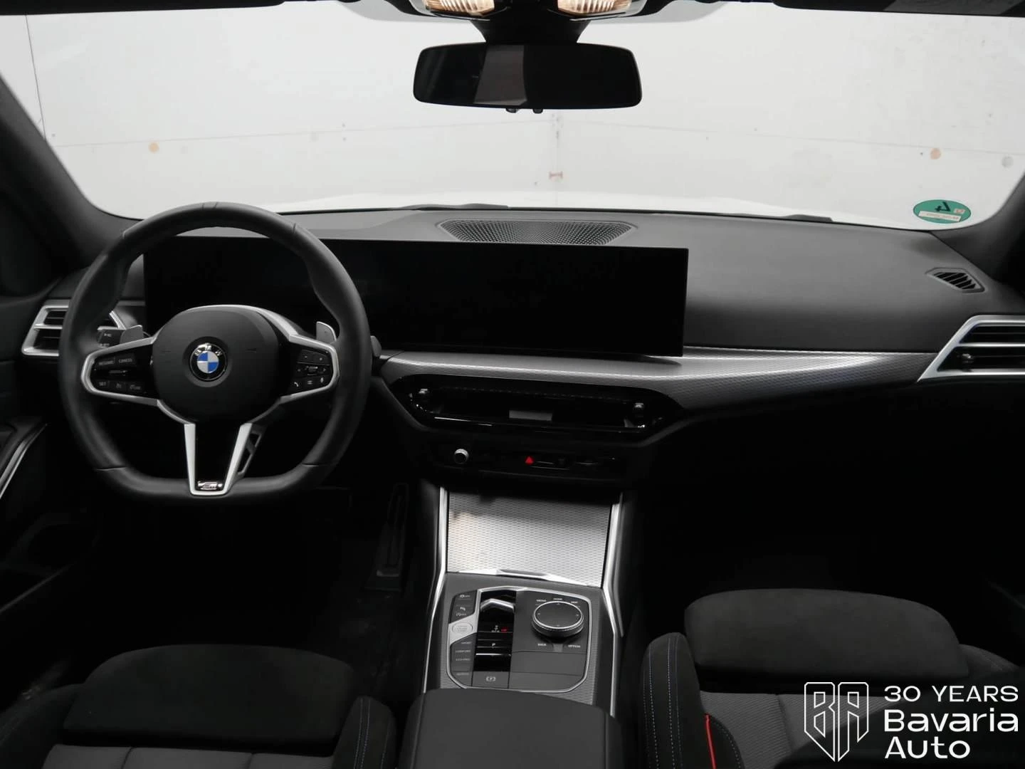 BMW 318 i Touring M Sport Paket Steptronic - изображение 6