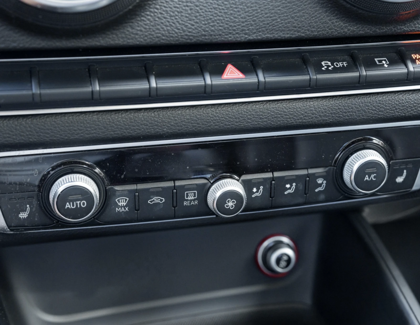 Audi A3 2.0T / Quatro / Premium / Sunroof | Mobile.bg   13