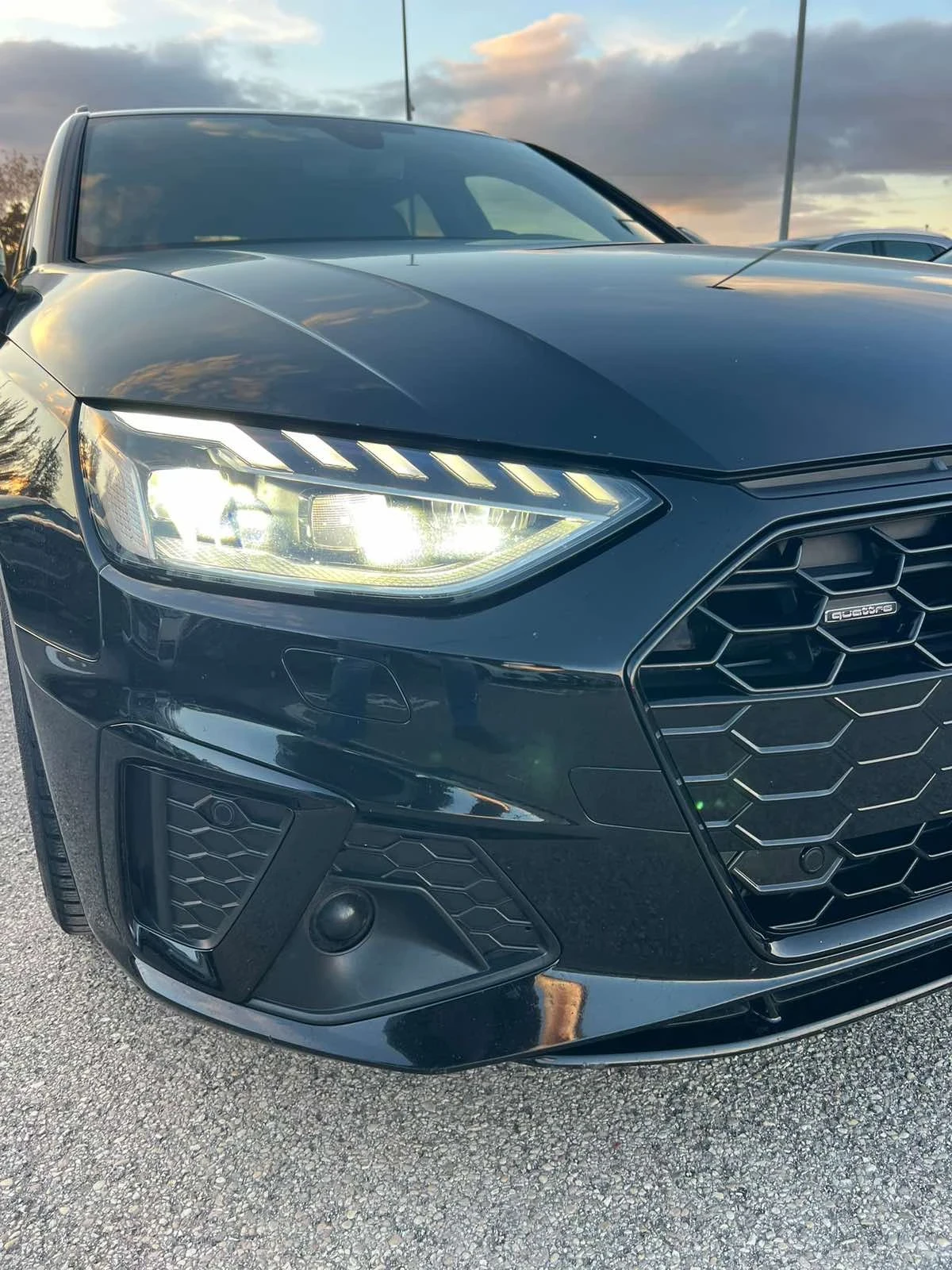 Audi A4 40TDI* Quattro* 3xS-LINE* Virtual * Matrix* Pano - изображение 4