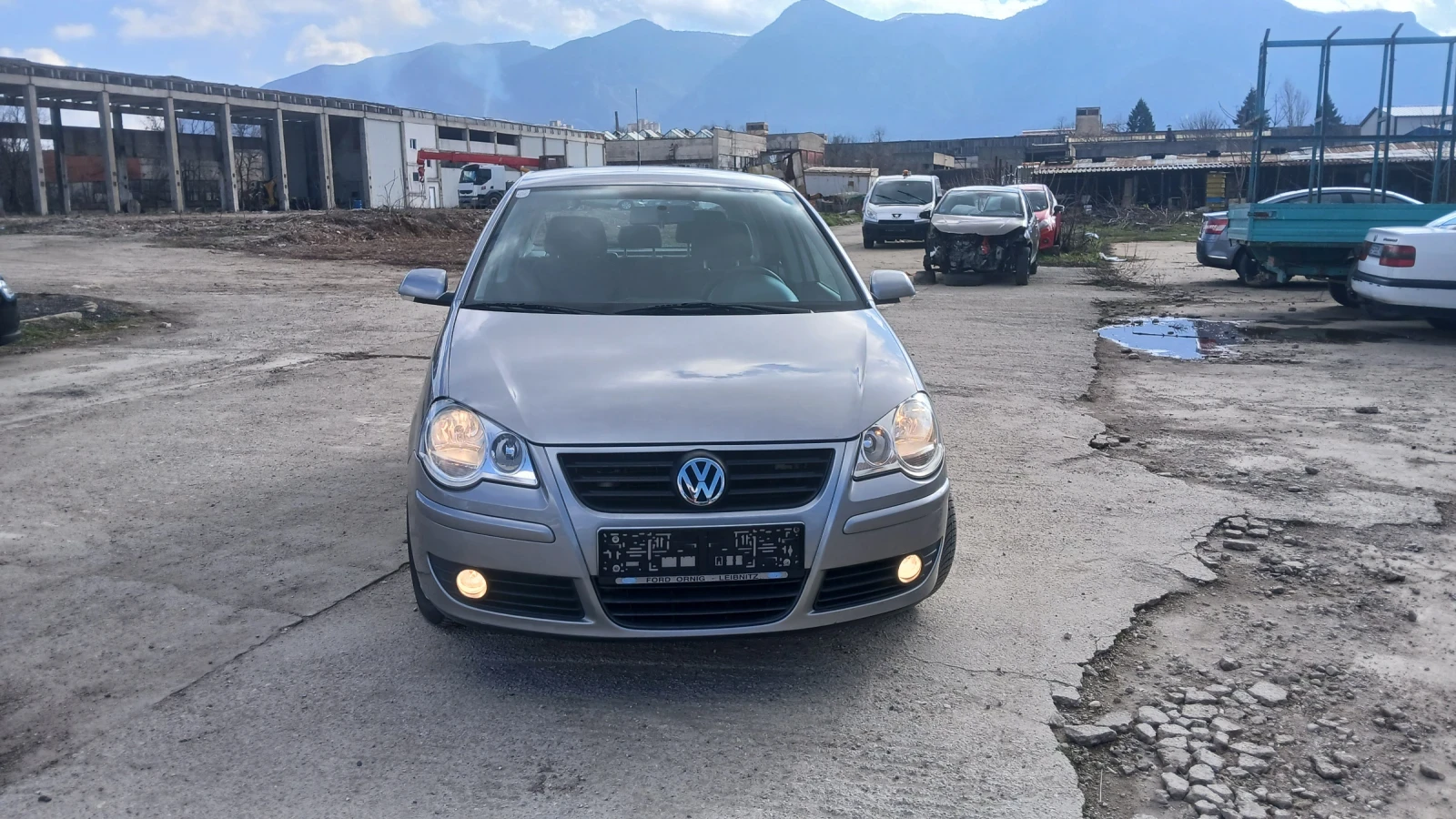 VW Polo 1.2 I  клима - изображение 6