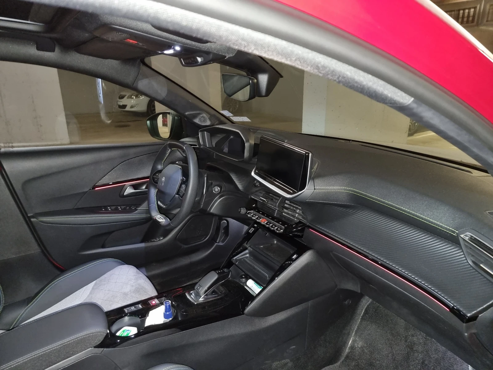 Peugeot 208 GT - изображение 5