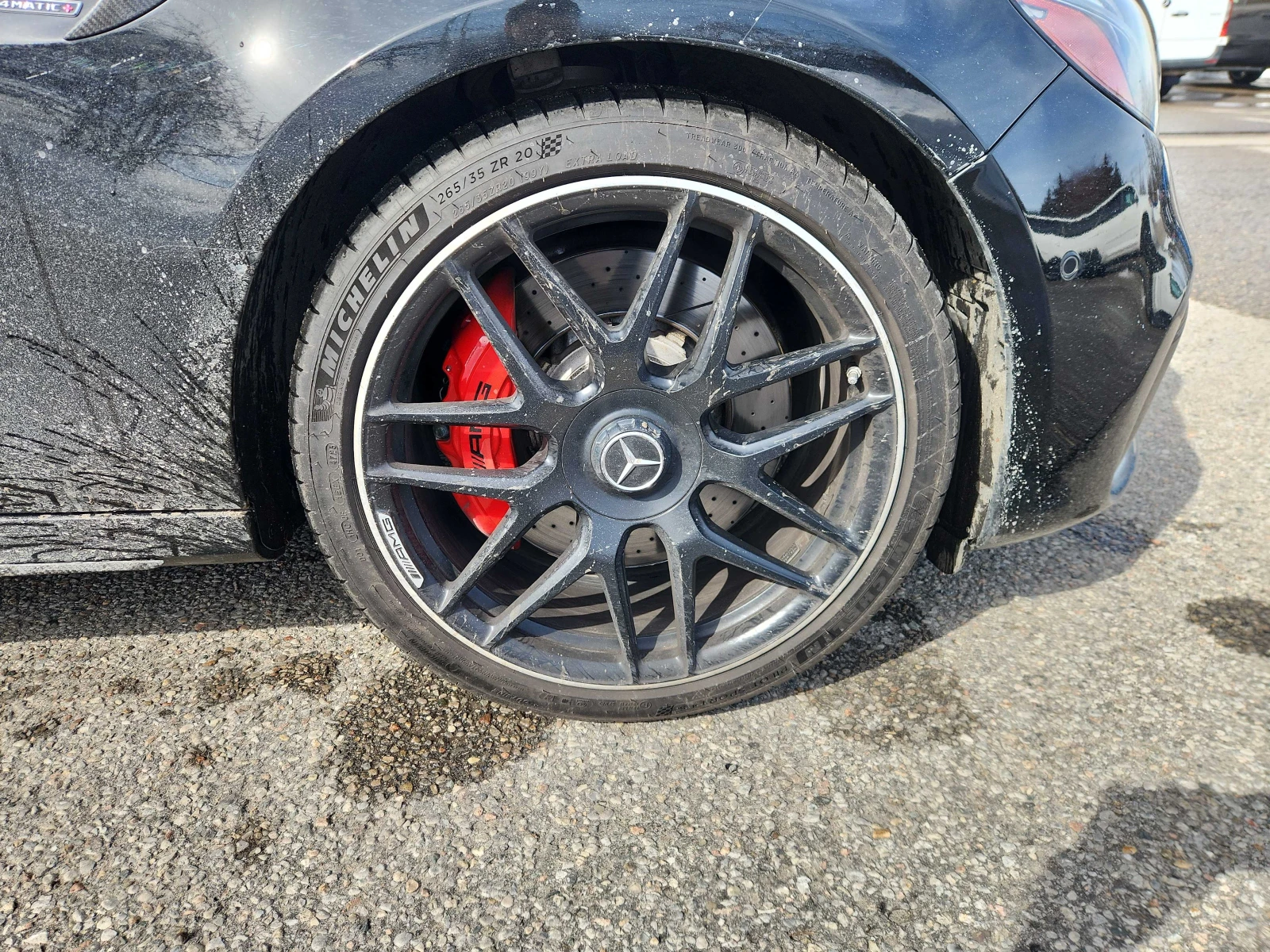 Mercedes-Benz E 63 AMG 4MATIC - изображение 9