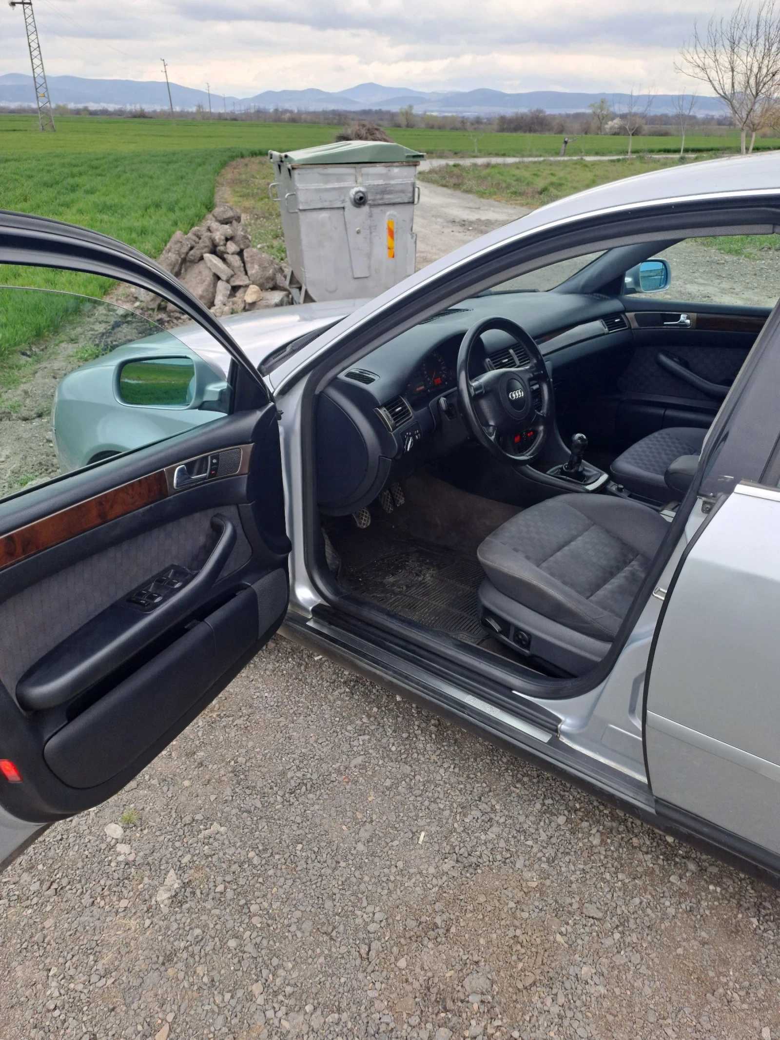 Audi A6 1.9 TDI, снимка 7 - Автомобили и джипове - 53902252