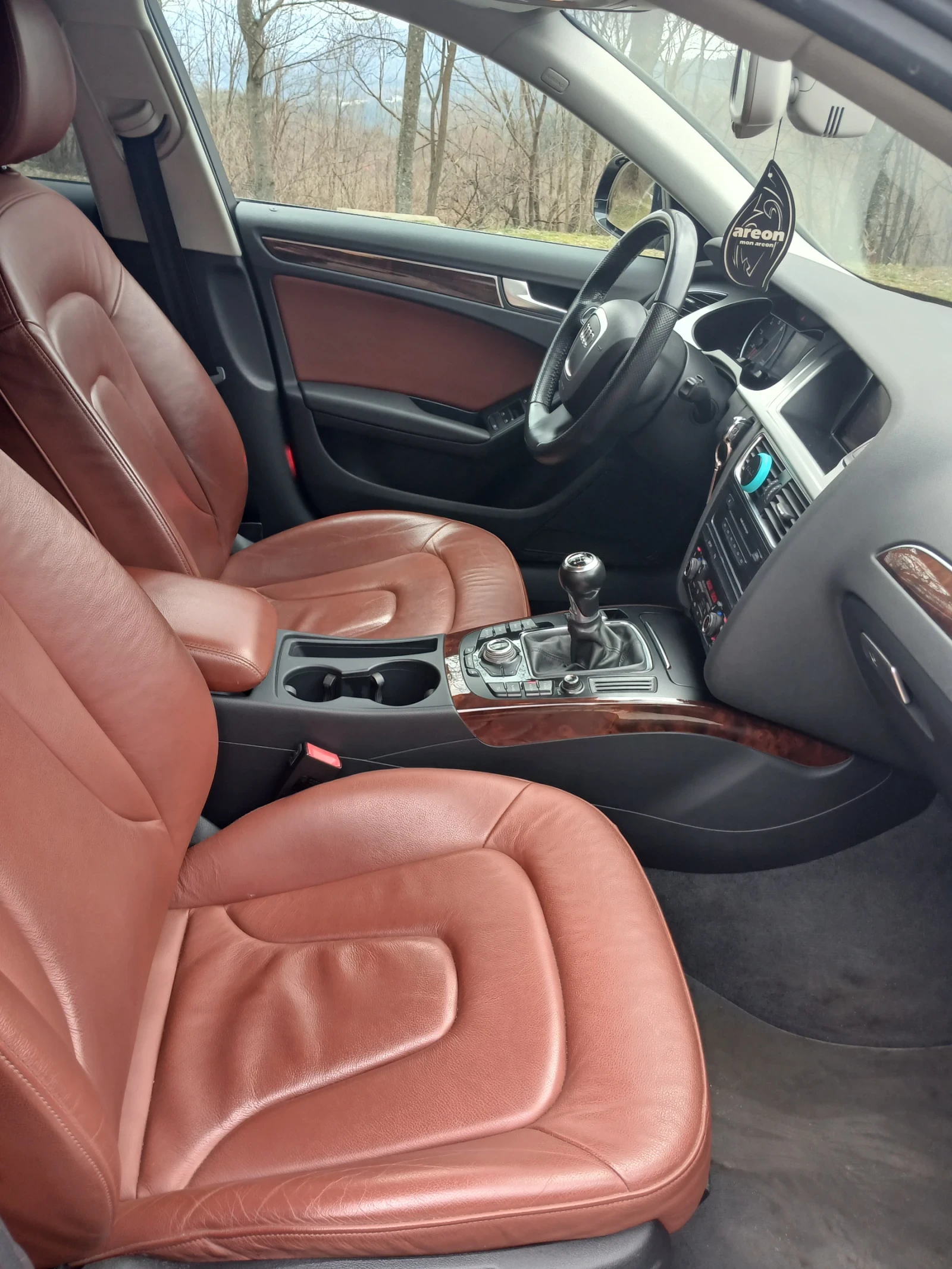 Audi A4, снимка 2 - Автомобили и джипове - 54124591