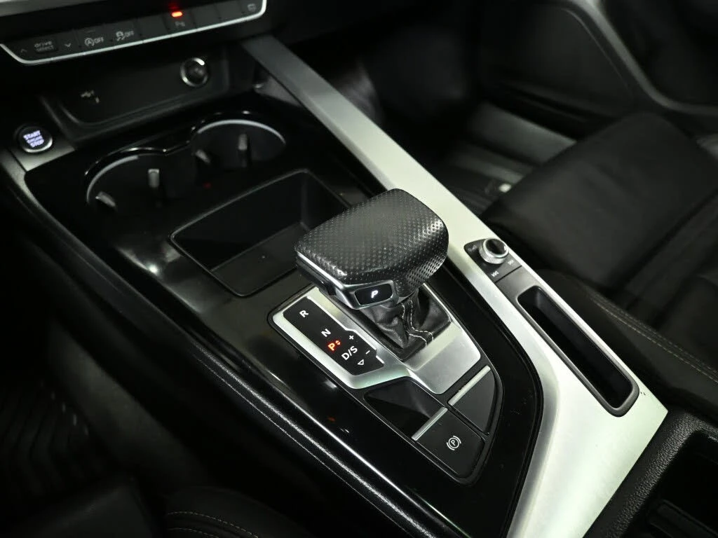 Audi A5 Sportback* Premium Plus* АвтоКредит* (ЦЕНА ДО БГ), снимка 13 - Автомобили и джипове - 54166536