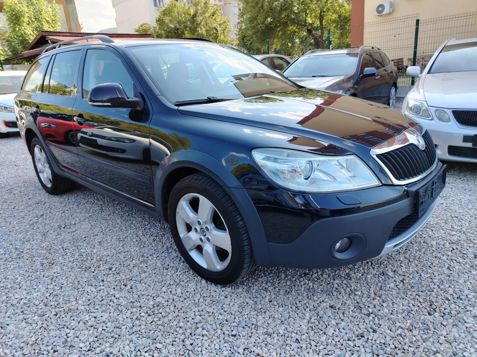 Skoda Octavia 2.0 TDI SCOUT, снимка 5 - Автомобили и джипове - 54735353