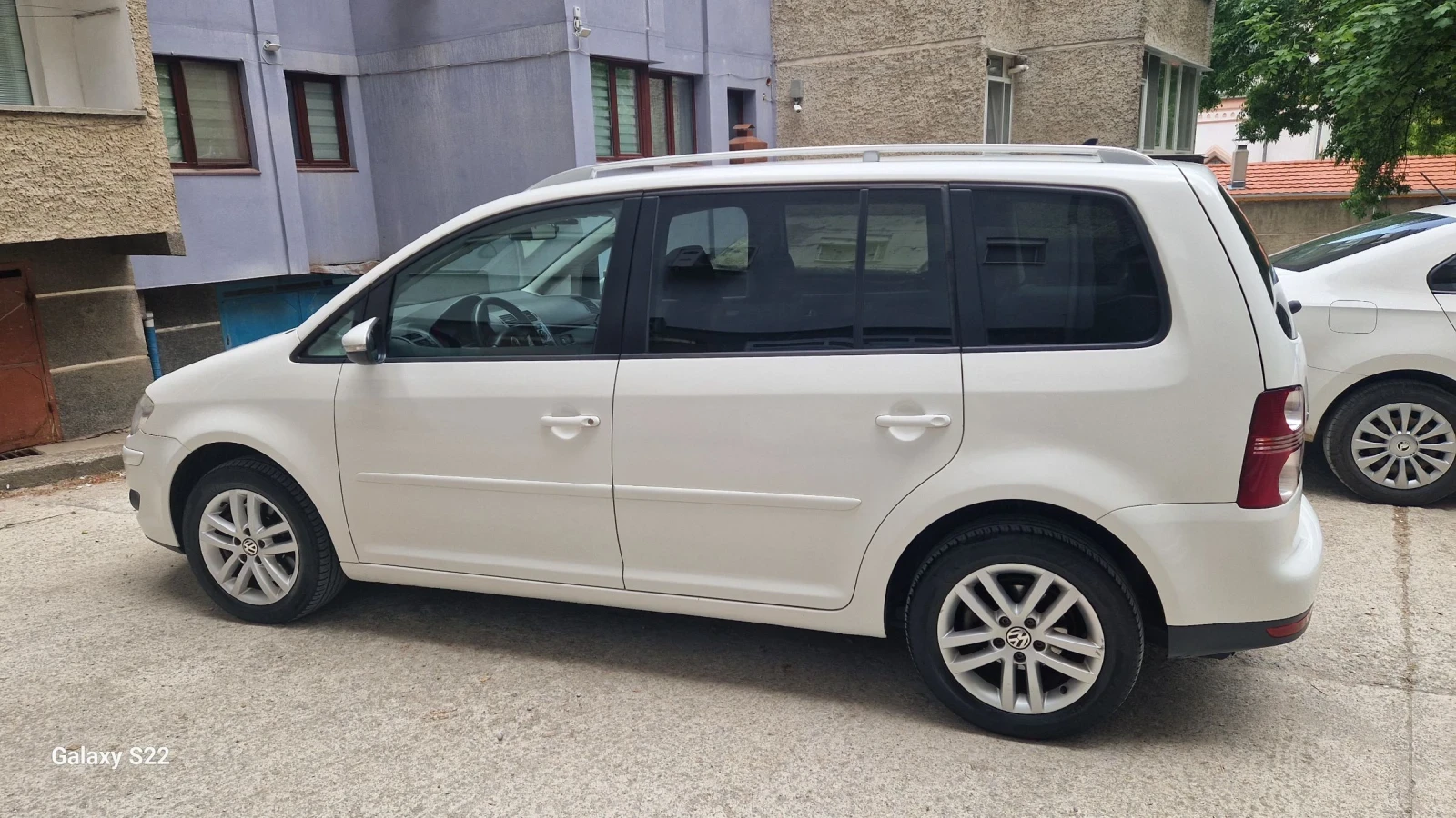 VW Touran, снимка 5 - Автомобили и джипове - 54721709