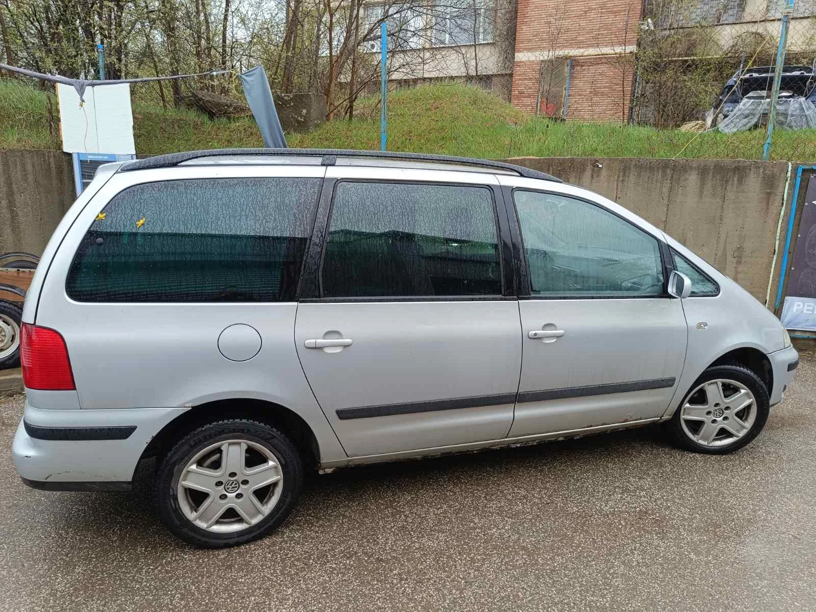 VW Sharan, снимка 2 - Автомобили и джипове - 54810638