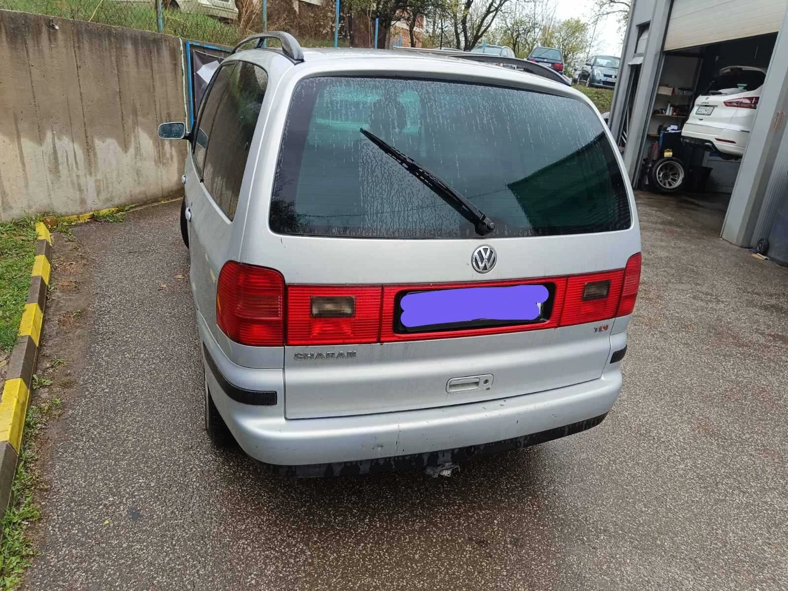 VW Sharan, снимка 4 - Автомобили и джипове - 54810638