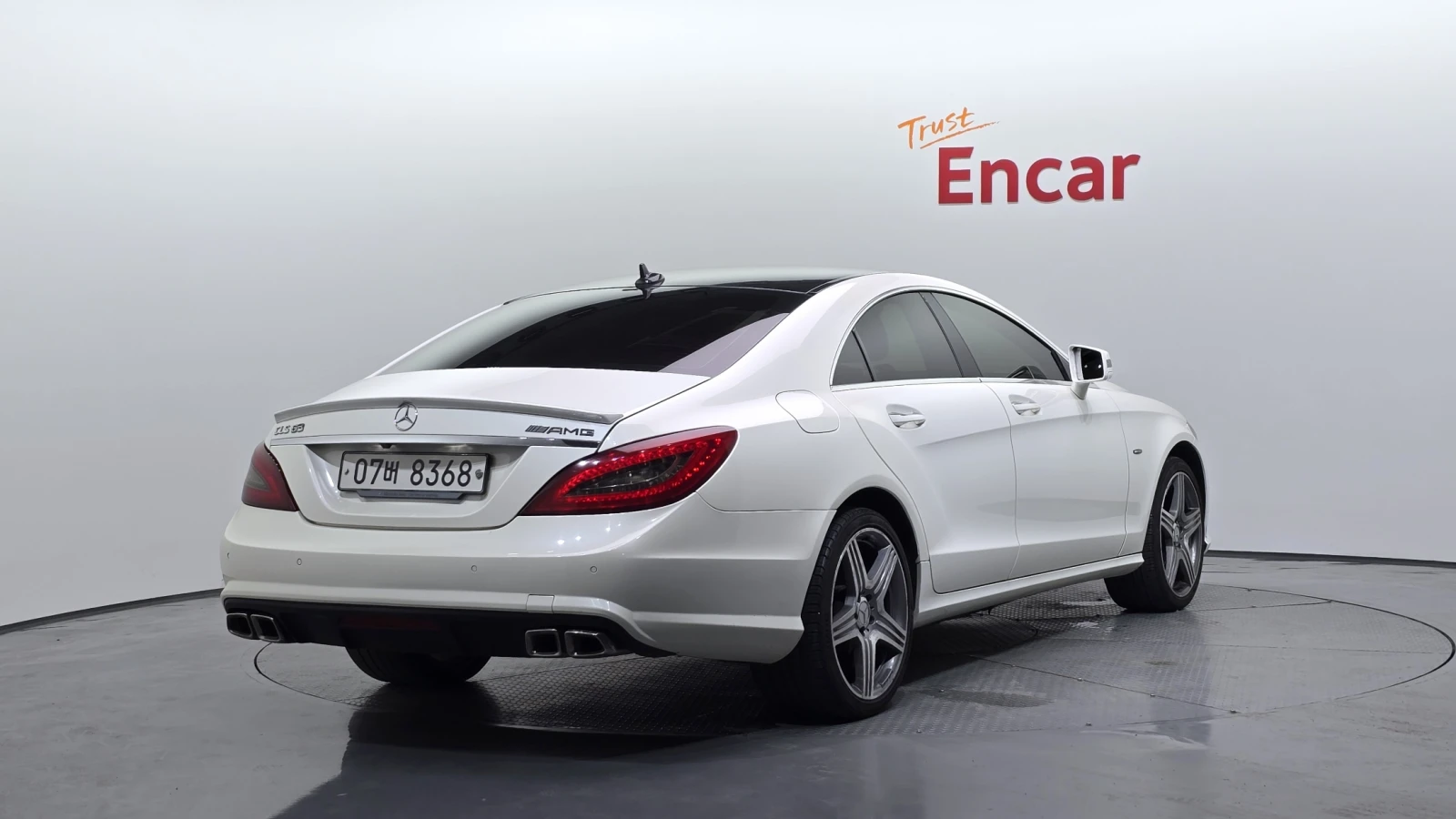 Mercedes-Benz CLS 350 AMG PACK/PANORAMA/CAM/ОБДУХ/ПОДГРЕВ/FULL, снимка 2 - Автомобили и джипове - 55219000