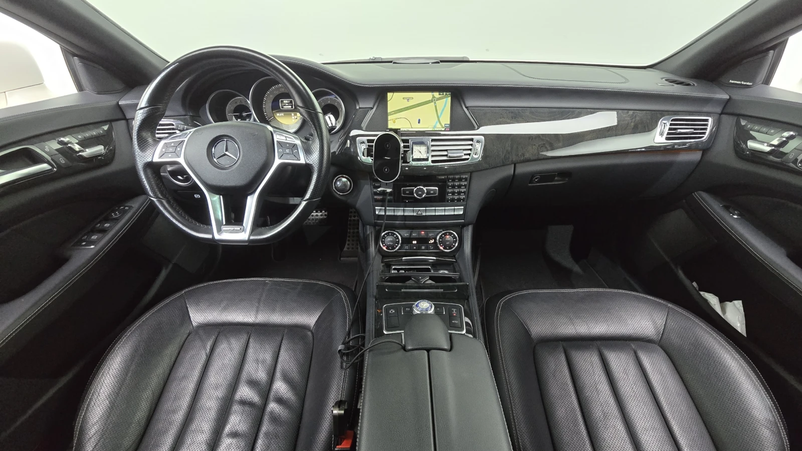 Mercedes-Benz CLS 350 AMG PACK/PANORAMA/CAM/ОБДУХ/ПОДГРЕВ/FULL, снимка 7 - Автомобили и джипове - 55219000