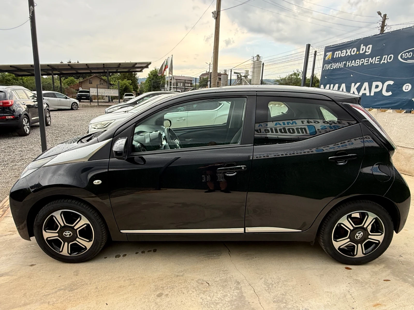 Toyota Aygo 1000* BENZIN* 131561KM* 2015г. EURO5, снимка 2 - Автомобили и джипове - 55254913