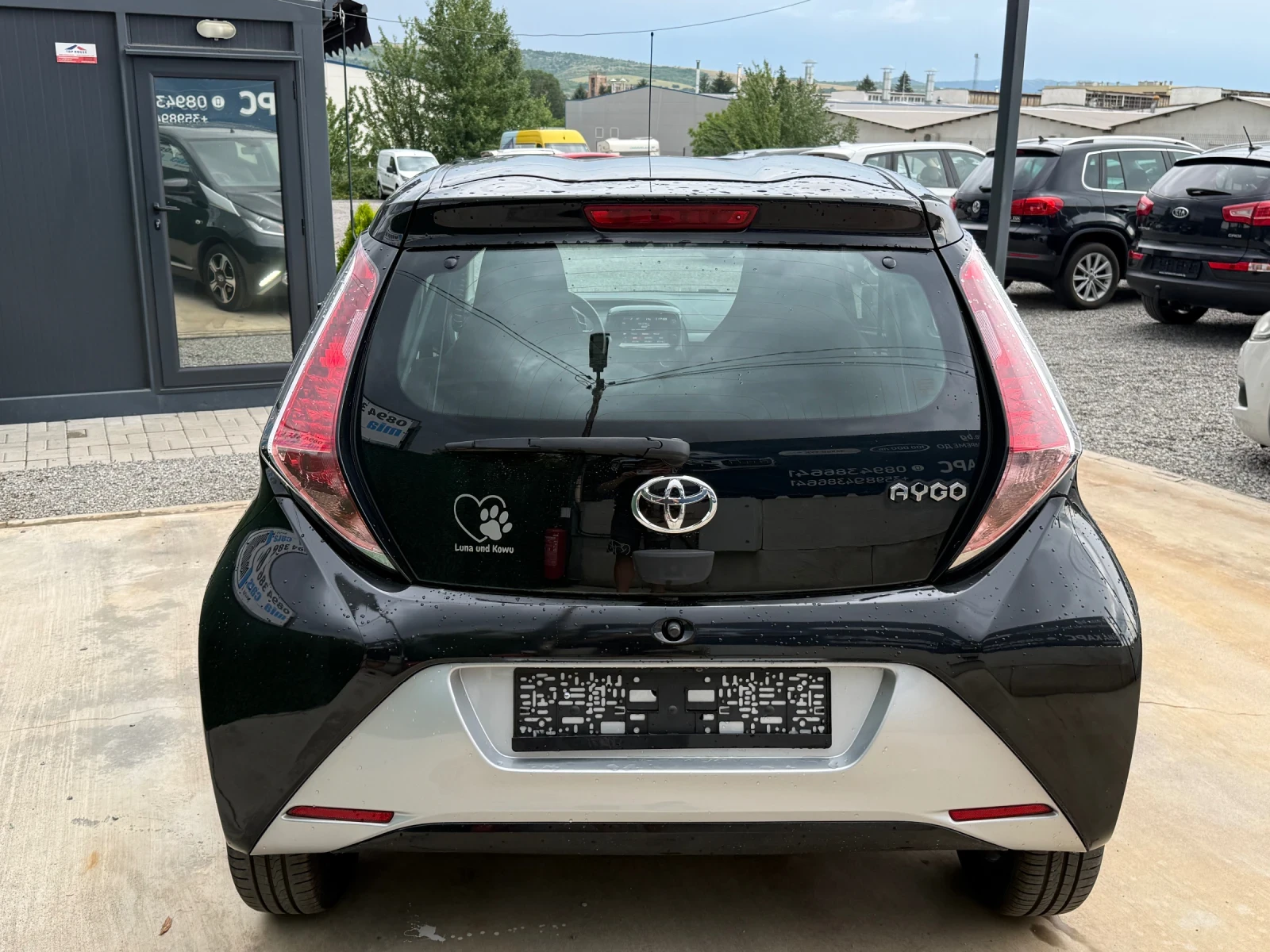 Toyota Aygo 1000* BENZIN* 131561KM* 2015г. EURO5, снимка 4 - Автомобили и джипове - 55254913