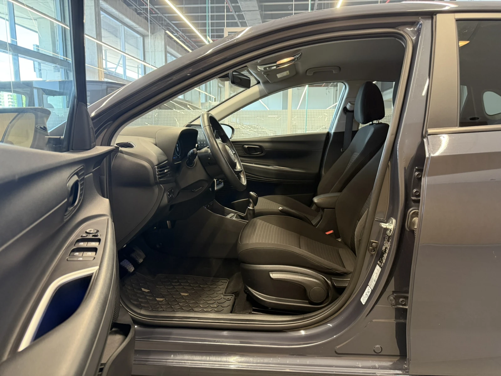 Hyundai I20 EXCLUSIVE, снимка 15 - Автомобили и джипове - 55433603