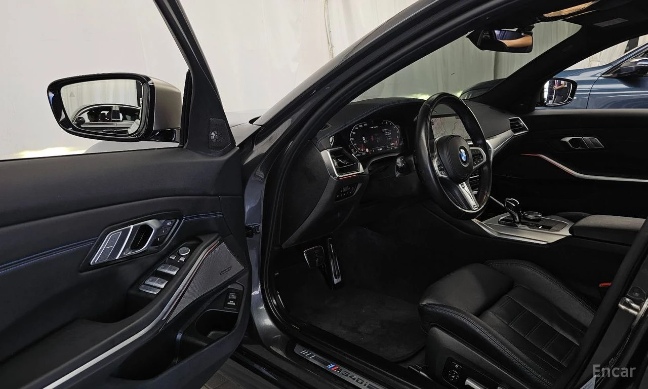 BMW 340 HARMON* KARDON* ДИСТРОНИК* ХЕДЪП* 360КАМЕРА* , снимка 5 - Автомобили и джипове - 56299819