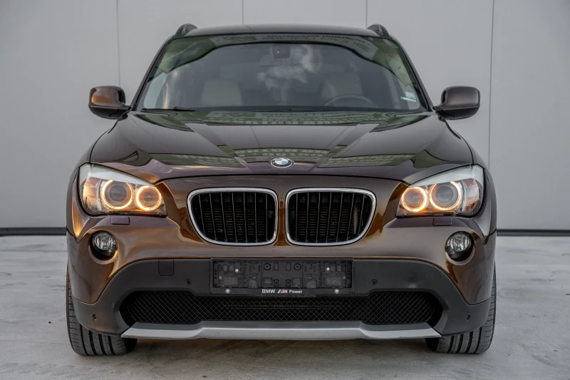 BMW X1 2.0d X-Drive | LED | MEMORY | NAVI | START/STOP, снимка 2 - Автомобили и джипове - 47488508