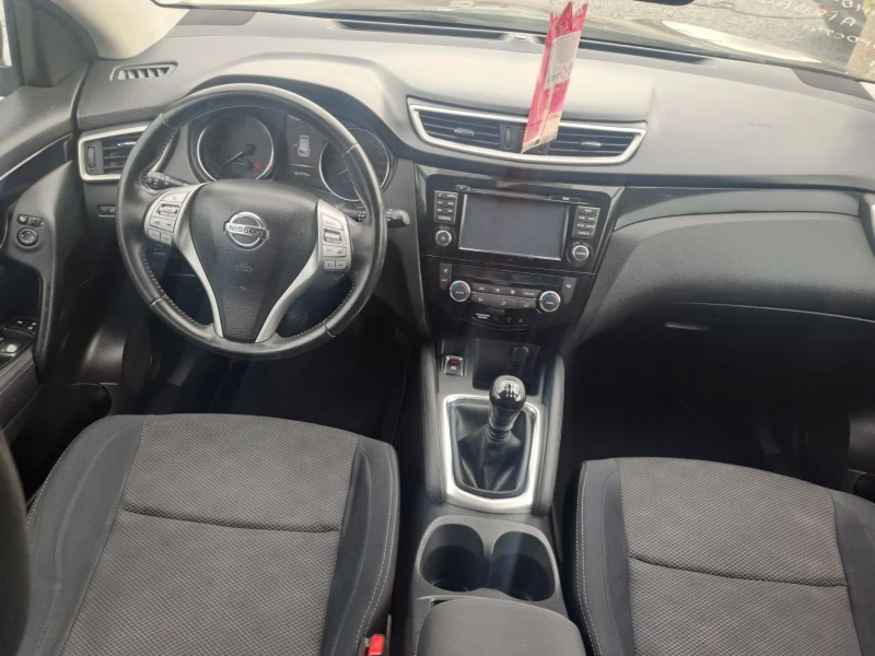 Nissan Qashqai, снимка 9 - Автомобили и джипове - 52090547
