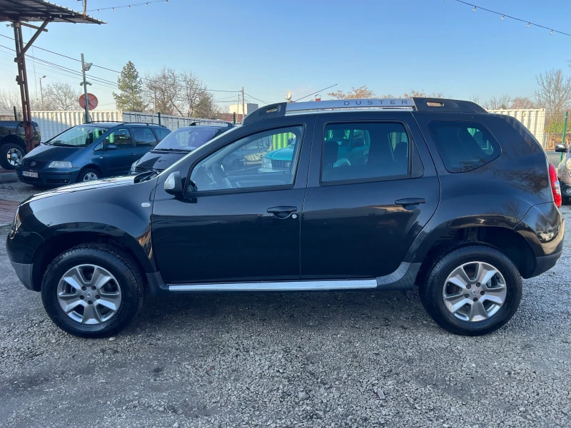 Dacia Duster 1.6LPG* НАВИГАЦИЯ* , снимка 8 - Автомобили и джипове - 52857759