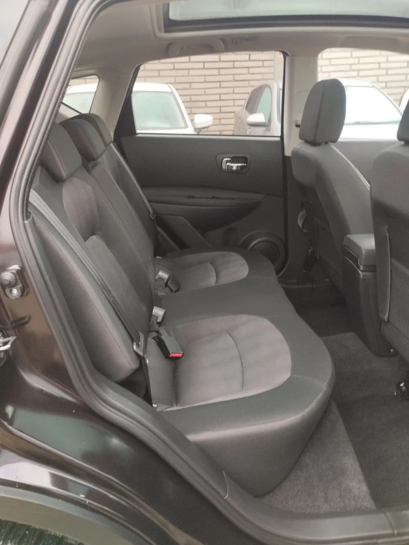 Nissan Qashqai 2.0 бензин камера навигация , снимка 11 - Автомобили и джипове - 52863958