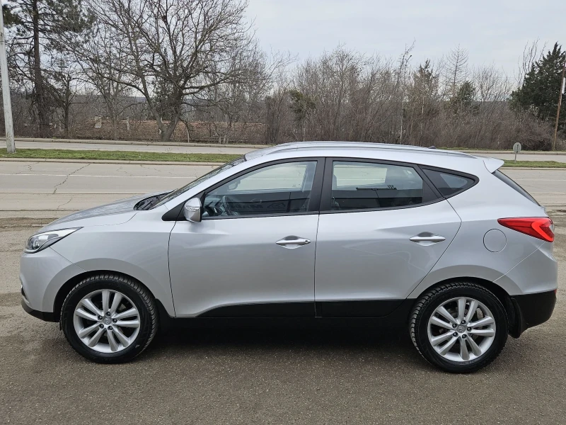 Hyundai IX35 2.0crdi--FACE--AUTOMAT, снимка 4 - Автомобили и джипове - 53476590