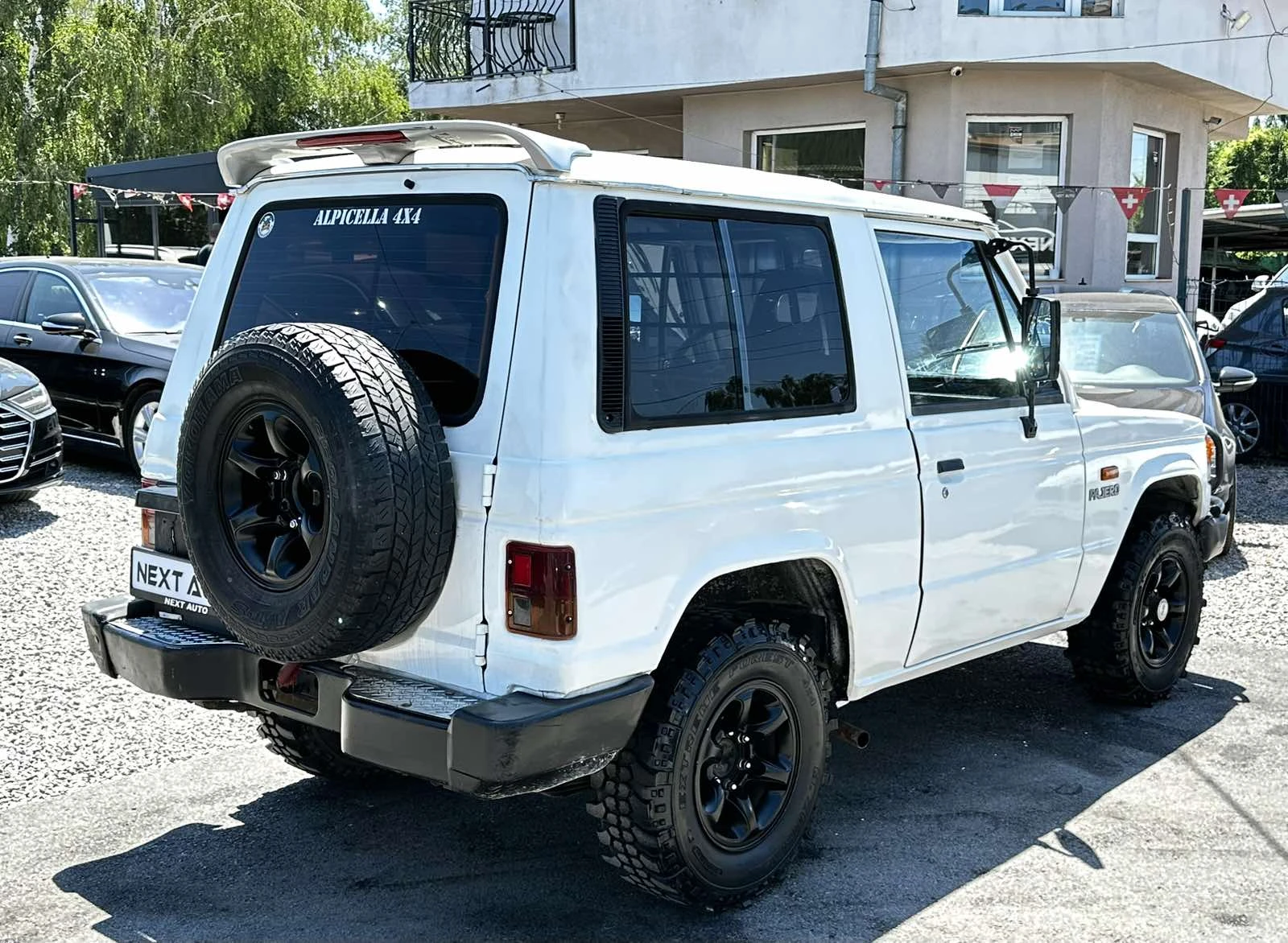 Mitsubishi Pajero 2.5D 84HP 4X4 - изображение 5