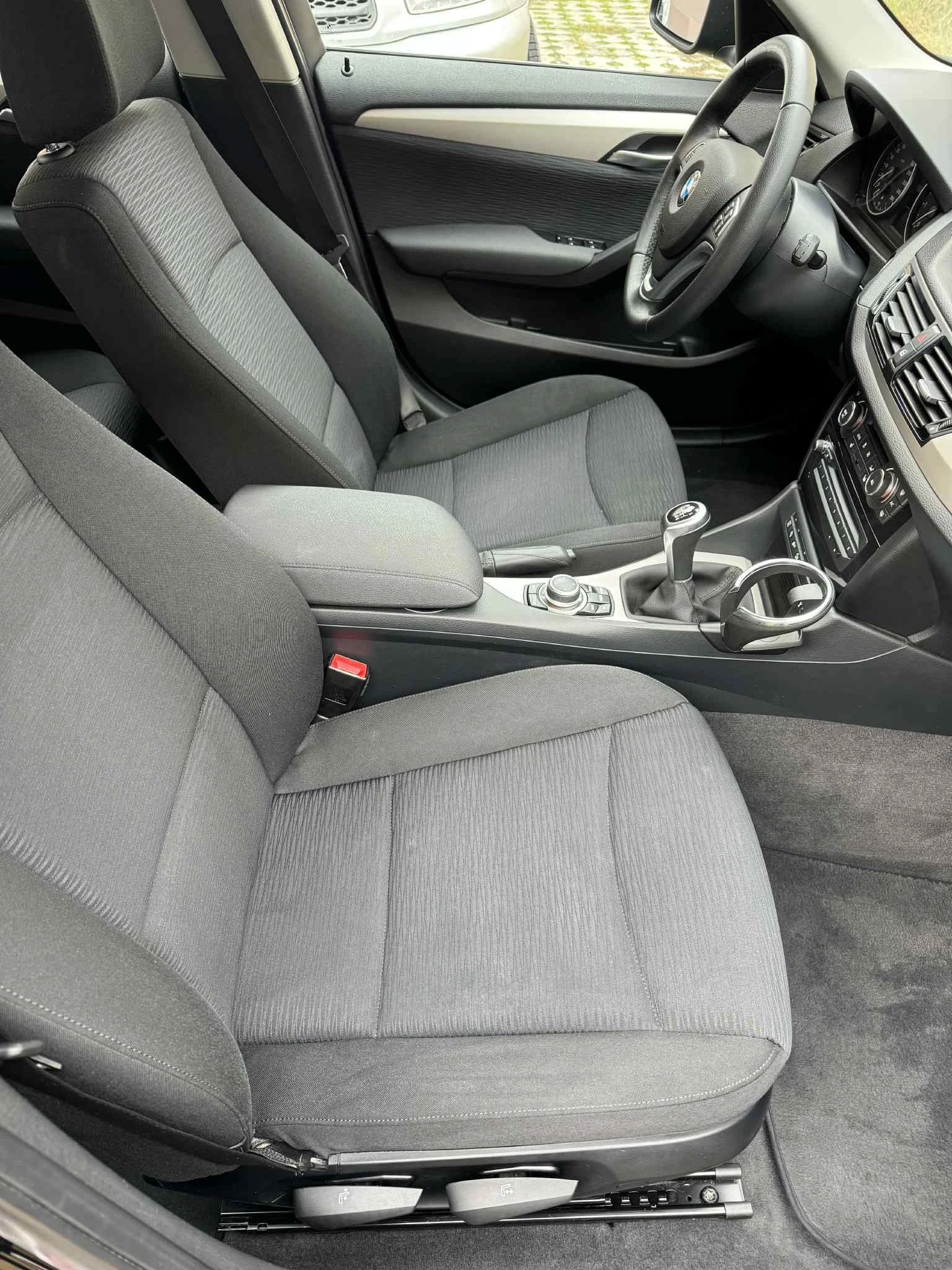 BMW X1  | Mobile.bg   9