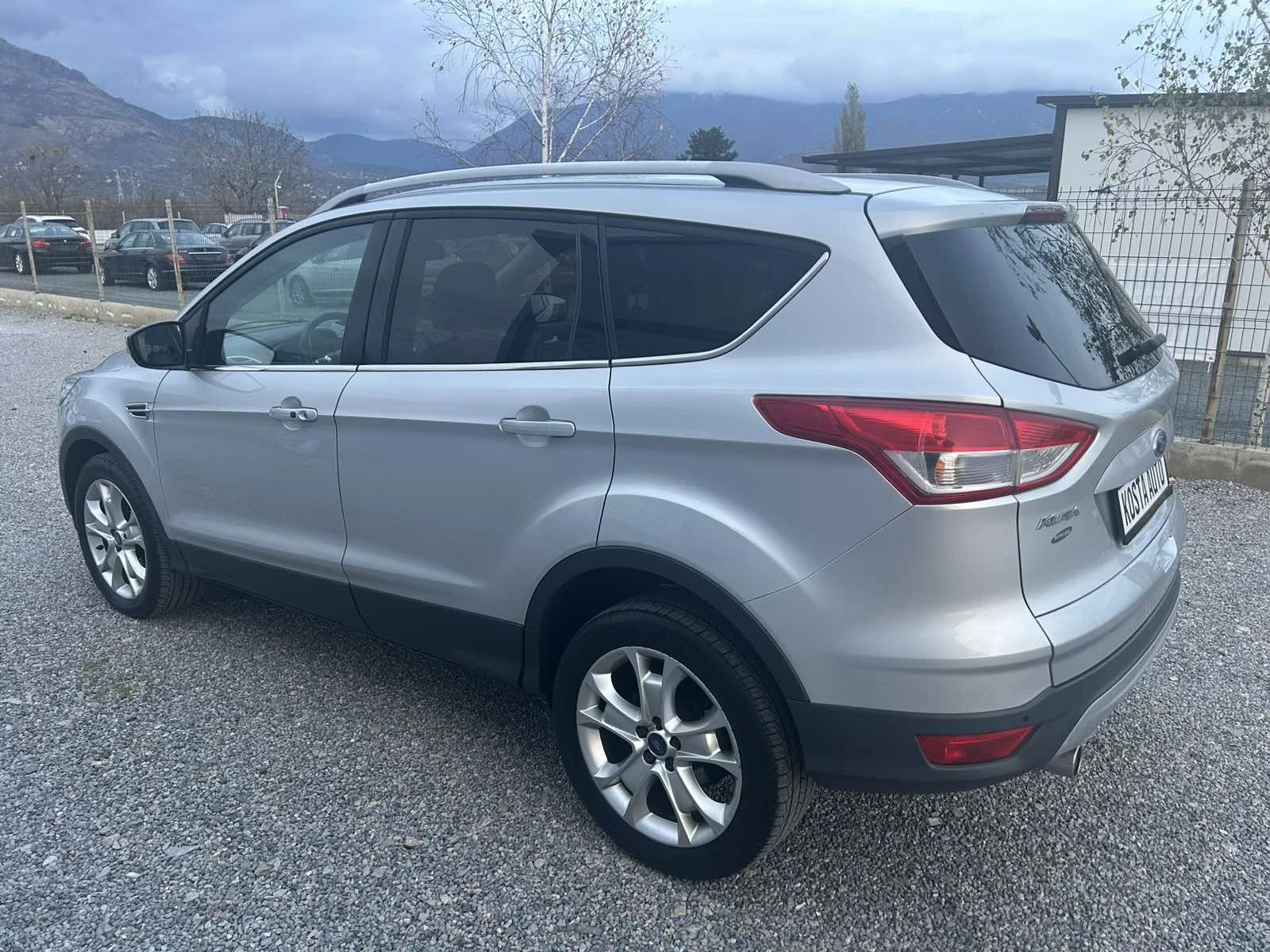 Ford Kuga   44  | Mobile.bg   7