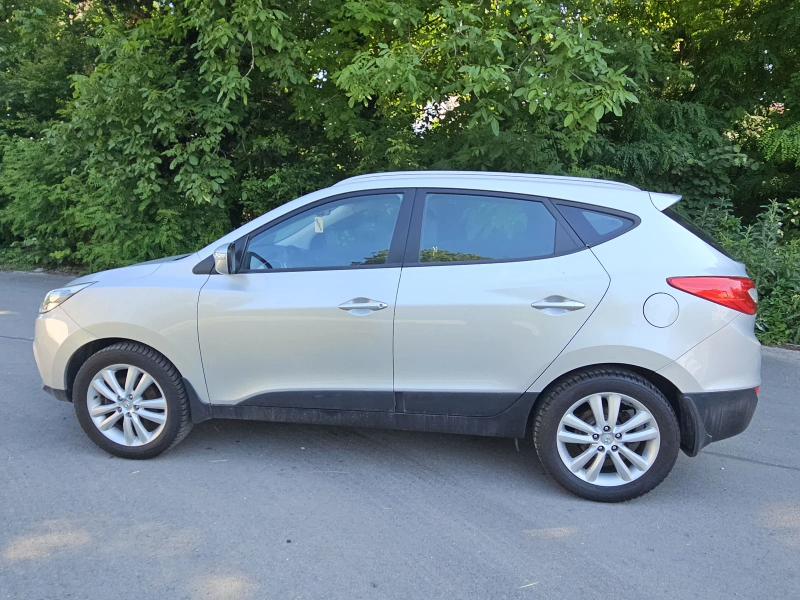 Hyundai IX35 2.0crdi--FACE--AUTOMAT, снимка 8 - Автомобили и джипове - 53476590