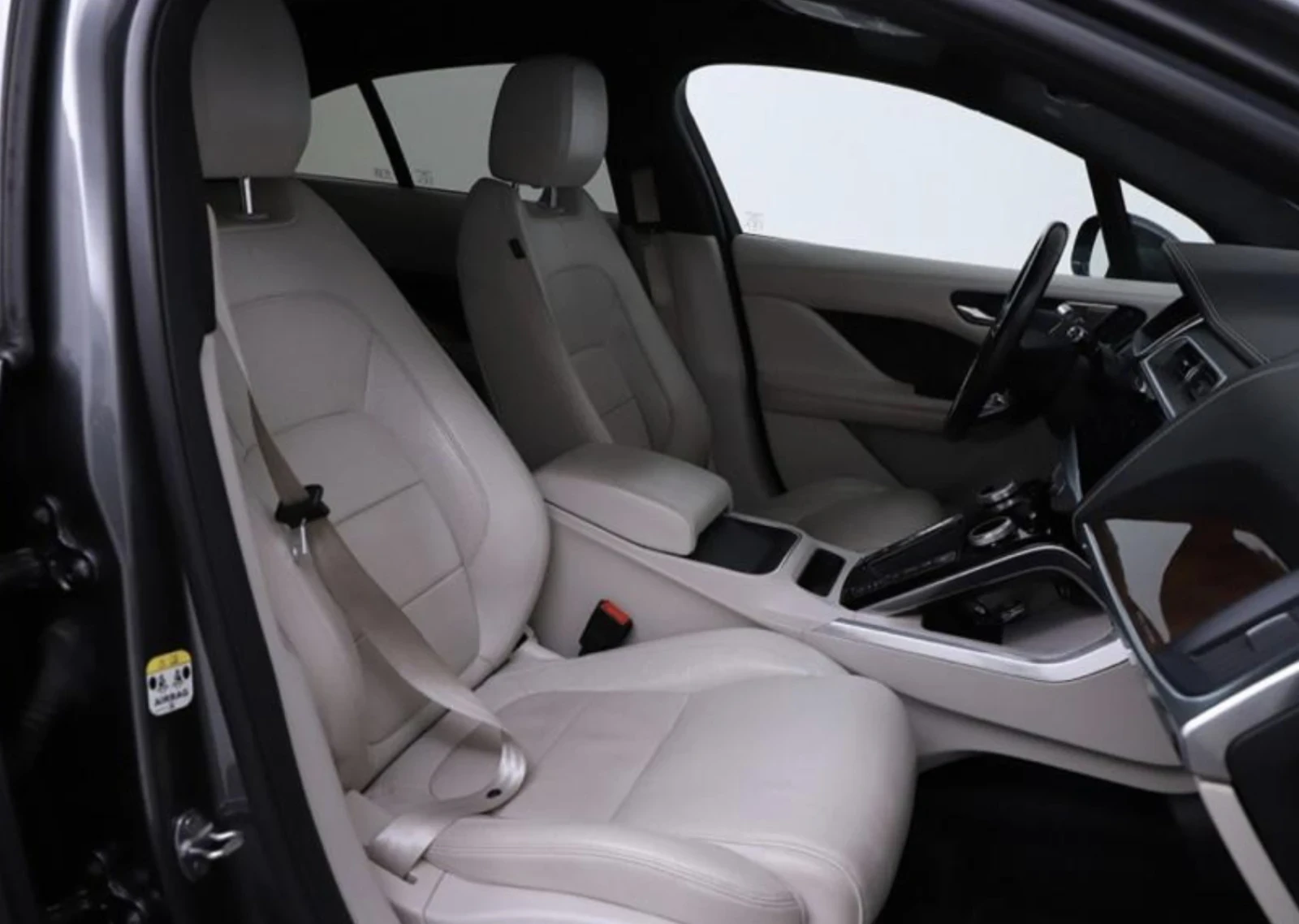 Jaguar I-Pace First edition + roof, снимка 10 - Автомобили и джипове - 54138510