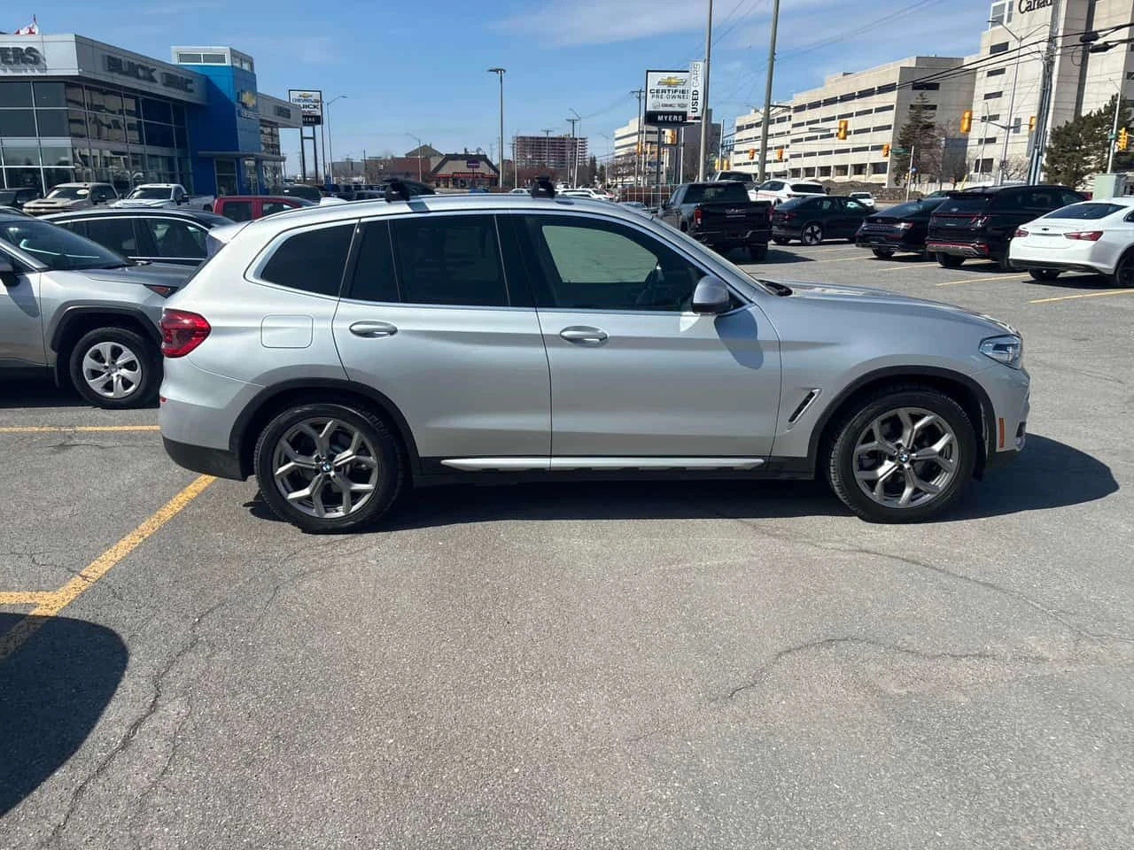 BMW X3 * xDrive30e * CARFAX * ДИГИТАЛНО ТАБЛО * , снимка 3 - Автомобили и джипове - 54202367