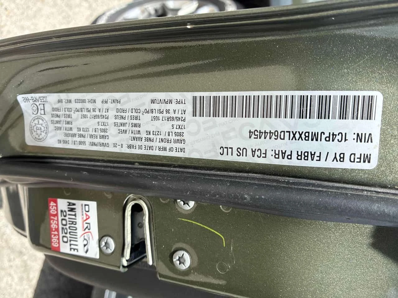 Jeep Cherokee * Trailhawk * CARFAX * ПОДГРЕВИ * ПАНО * KEYLESS, снимка 13 - Автомобили и джипове - 55049553