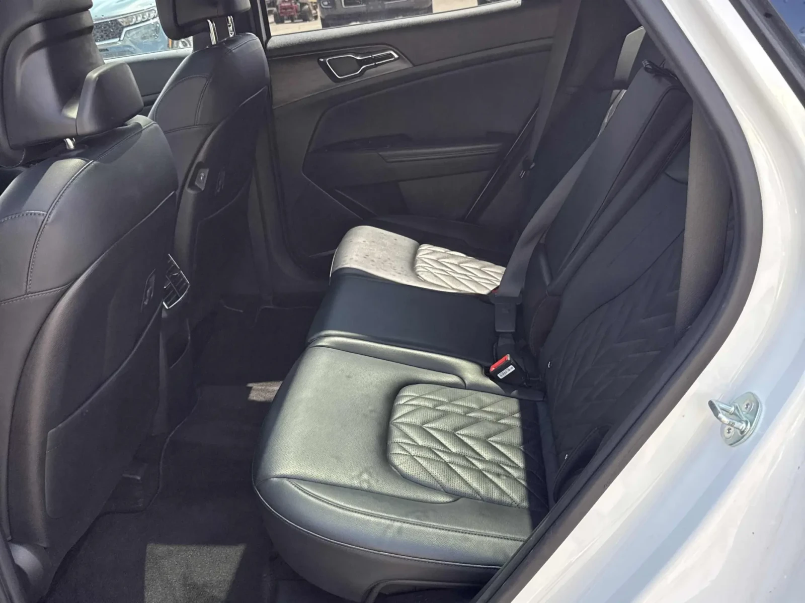 Kia Sportage X-Line Limited/ПАНОРАМА/СЕРВИЗНА ИСТ/CARFAX, снимка 8 - Автомобили и джипове - 55194393