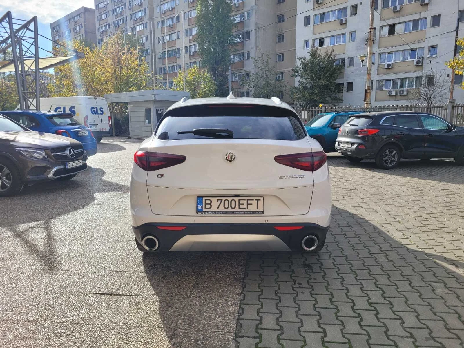 Alfa Romeo Stelvio 2.2, снимка 6 - Автомобили и джипове - 55336615